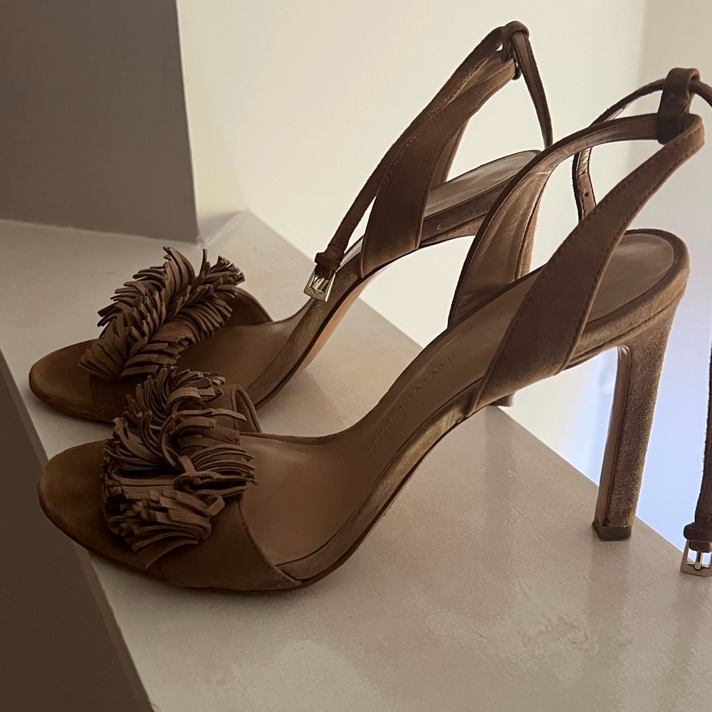 Looking for the perfect dress fringe sandal…